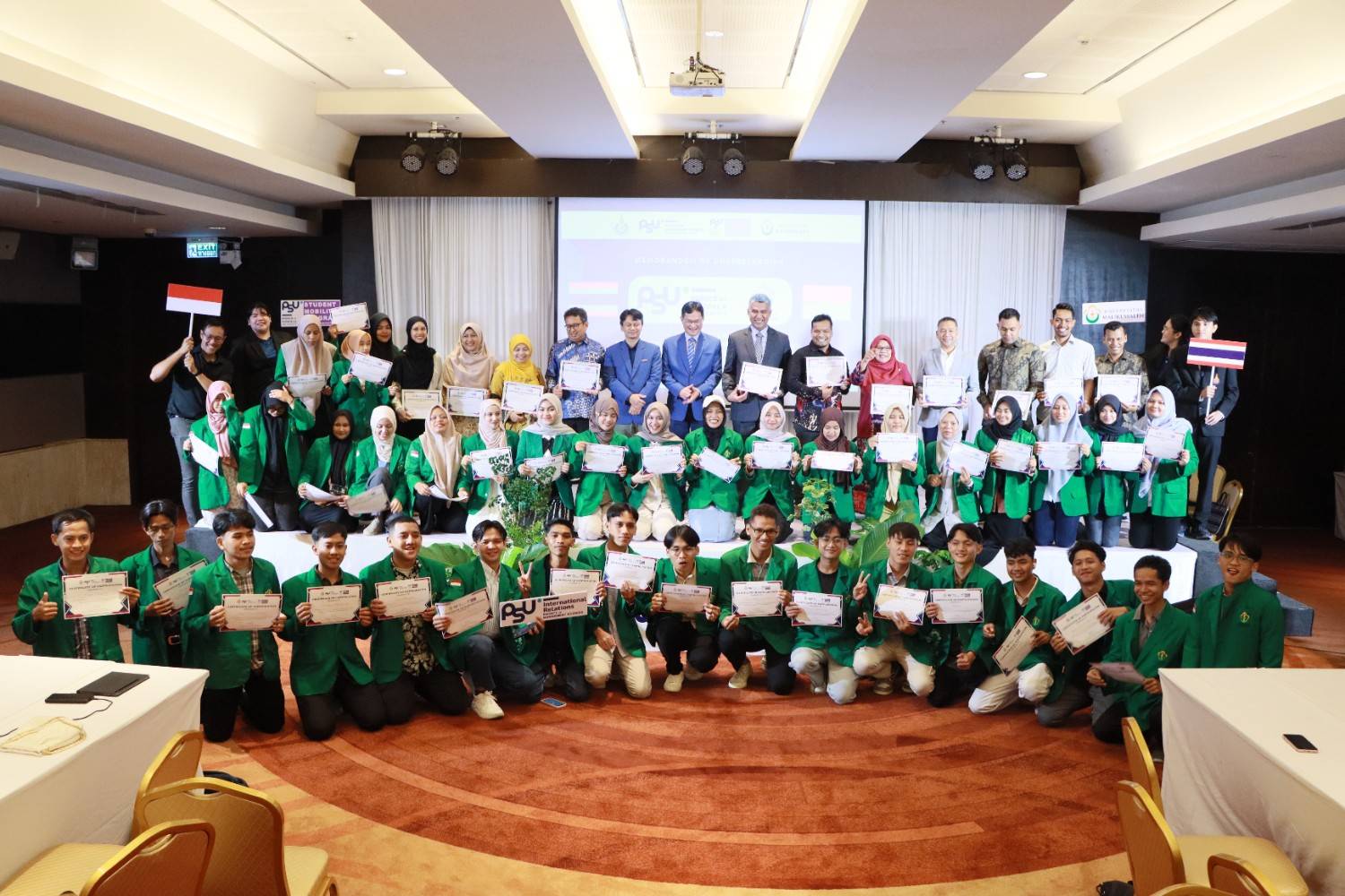 Mahasiswa dan Dosen Teknik Sipil Unimal Ikuti Program Studi Mobility dan Seminar Sustainable di PSU Thailand